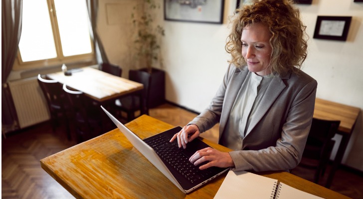 A woman deciding when to claim Social Security benefits.